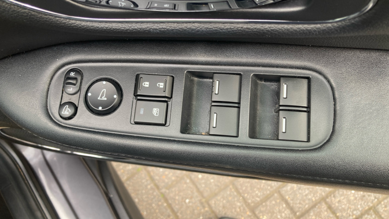 Honda HR-V 1.5 i-VTEC EX 5dr Petrol Hatchback